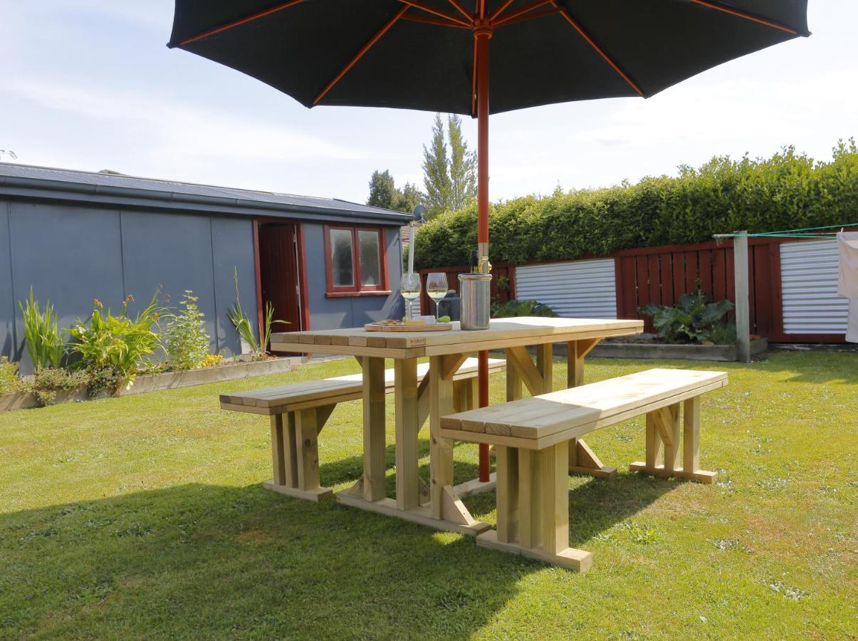 Mokonui Cottage - Te Anau Holiday Home المظهر الخارجي الصورة