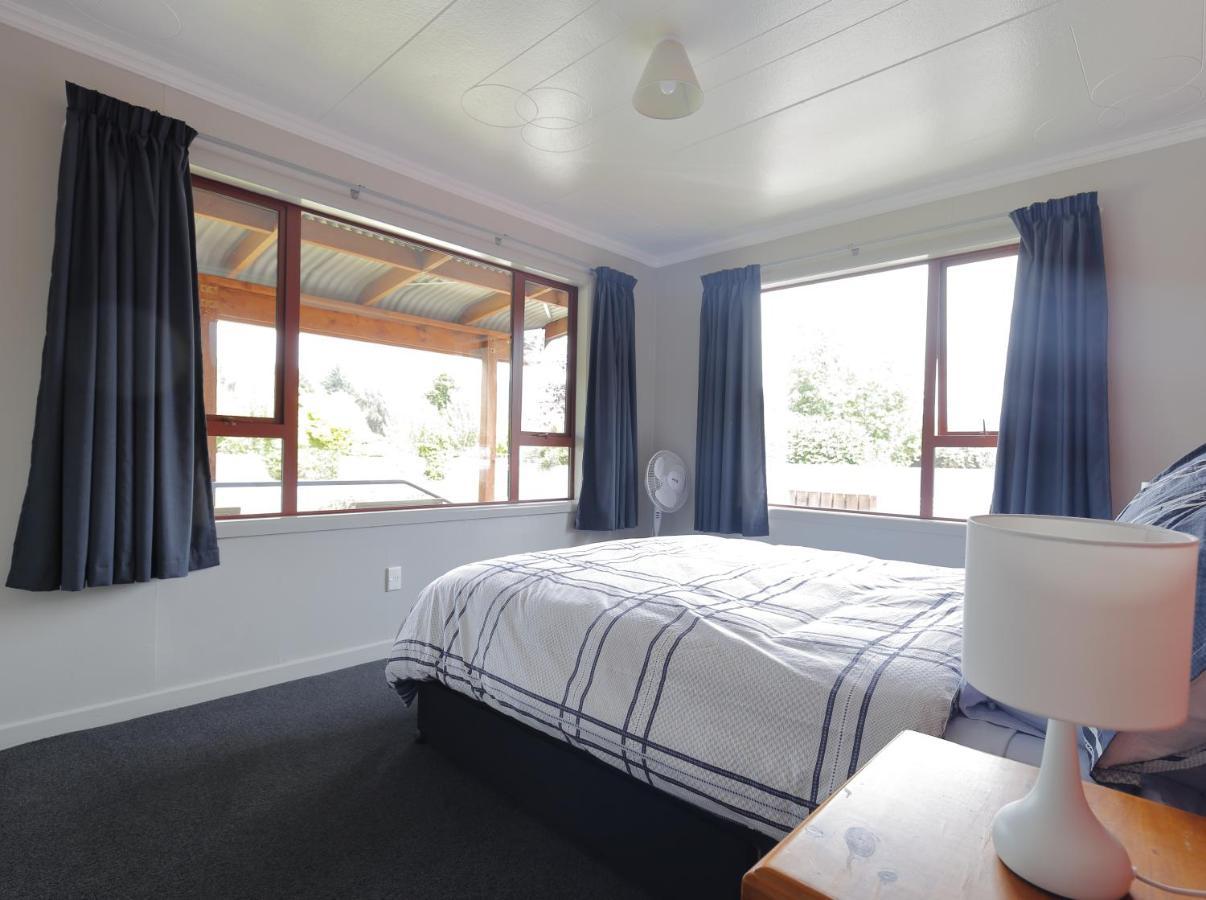 Mokonui Cottage - Te Anau Holiday Home المظهر الخارجي الصورة